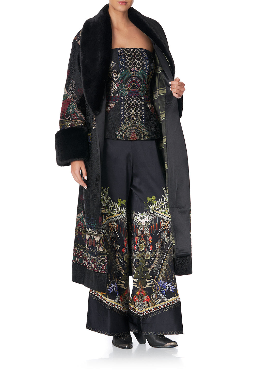 COAT WITH FAUX FUR CUFF AND COLLAR BOTANICAL CHRONICLES