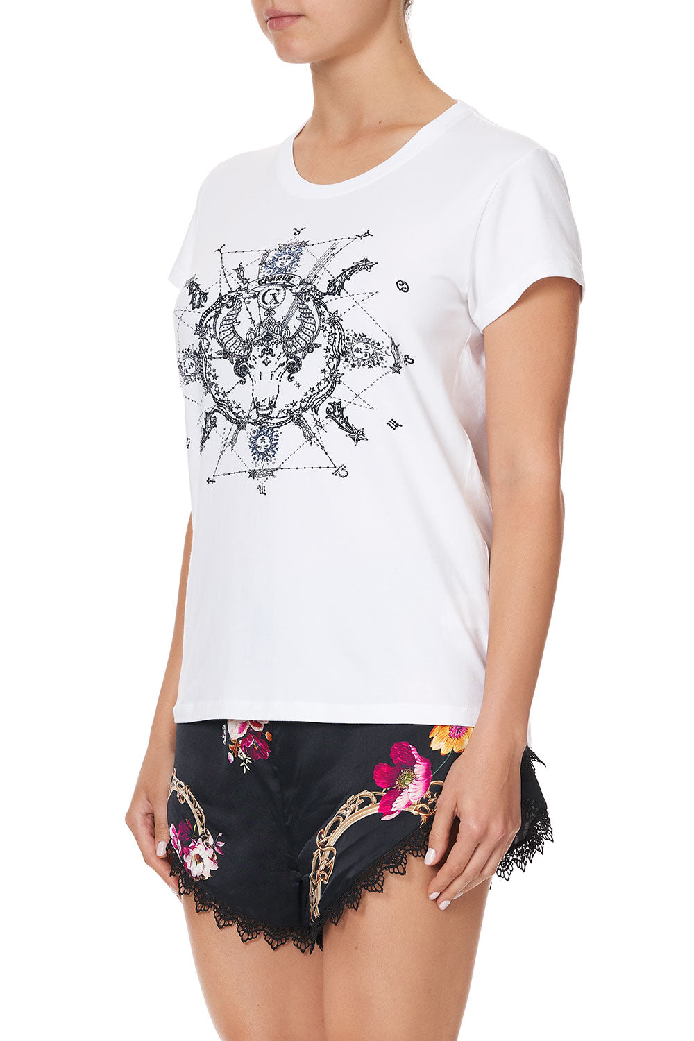 CURVED HEM FITTED TEE TAURUS