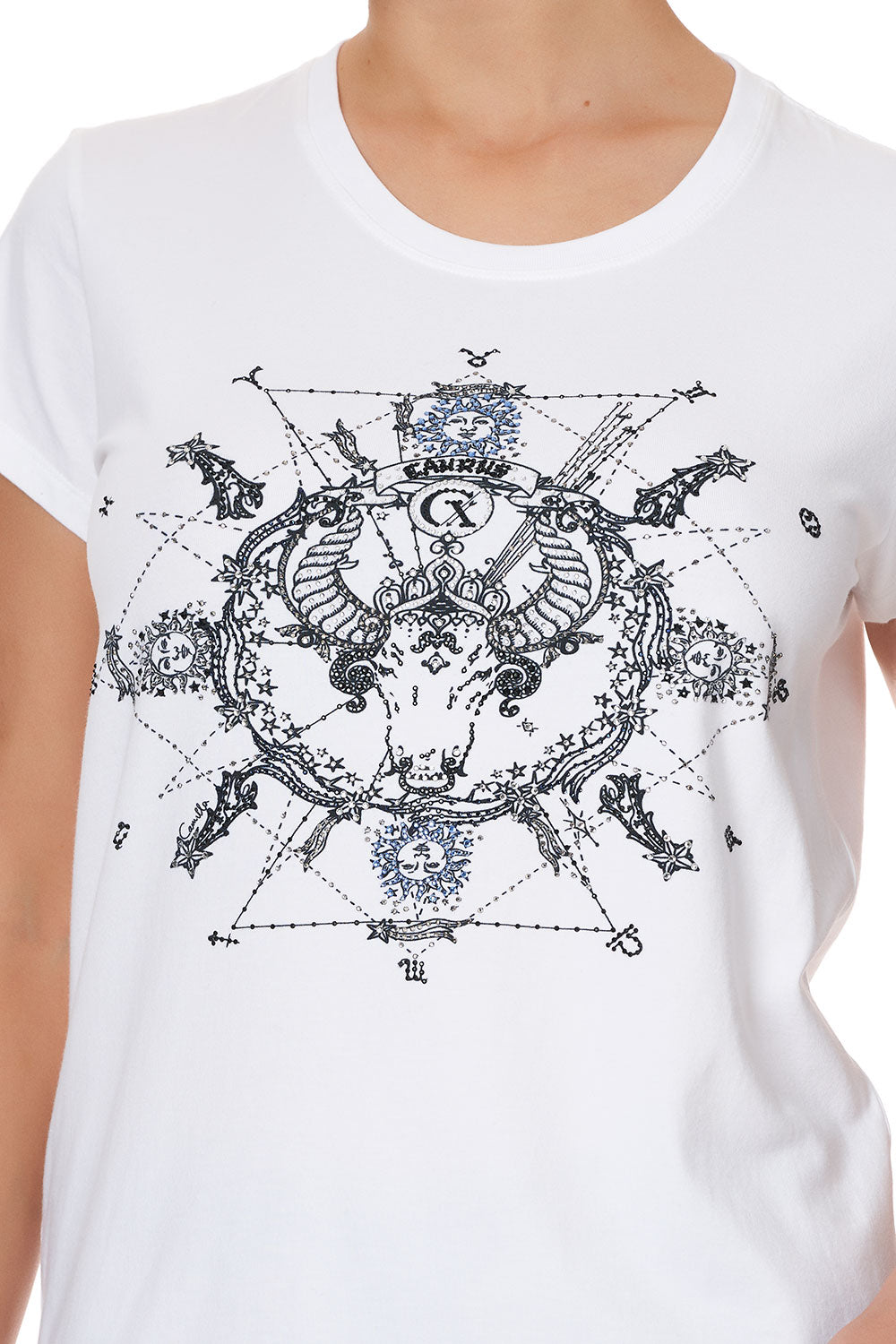 CURVED HEM FITTED TEE TAURUS