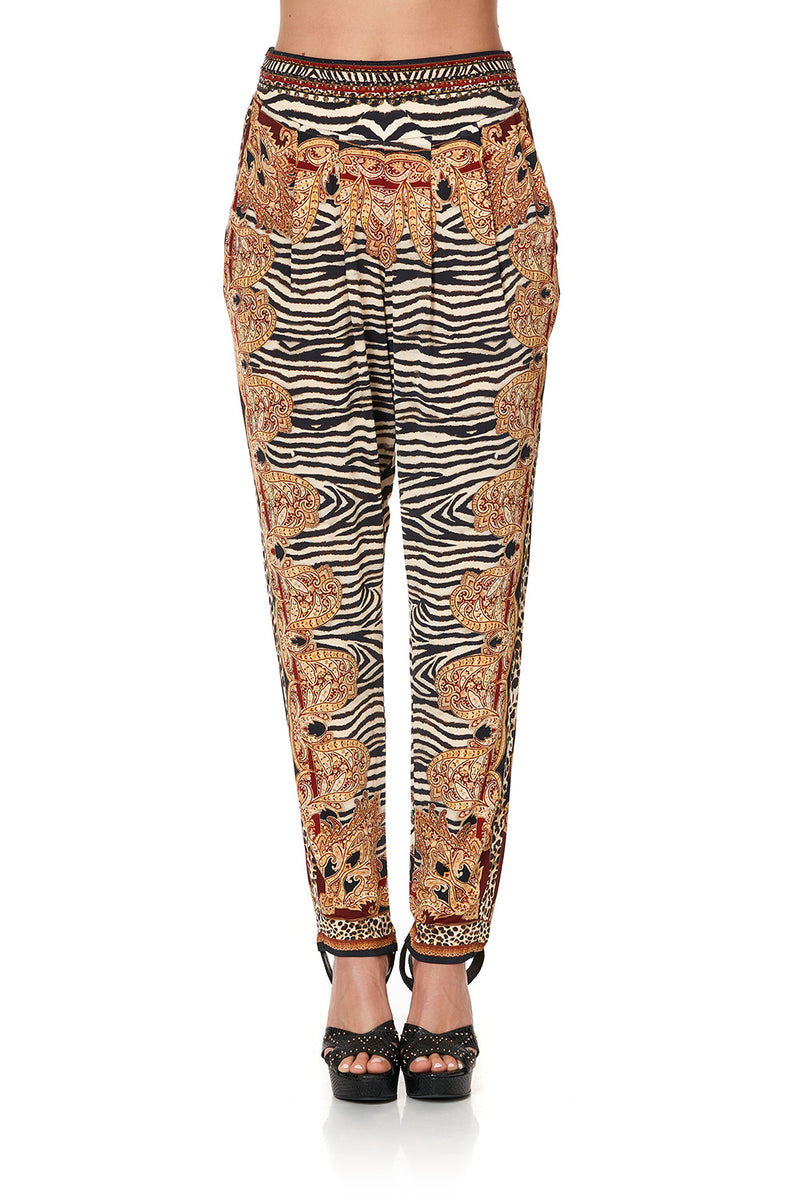 HAREM PANT WITH FRONT PLEATS FRIEND IN FLORA