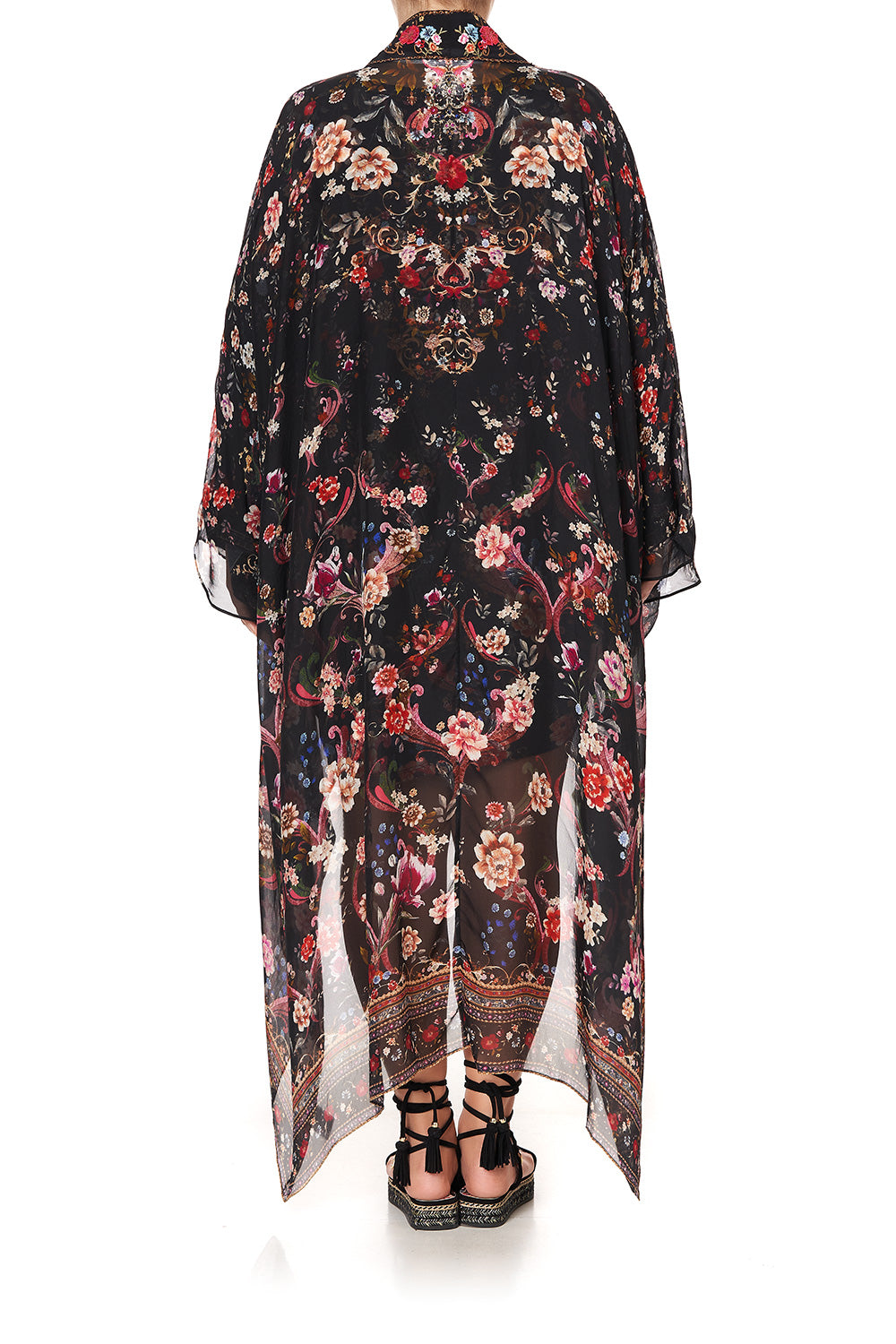 LAYER WITH KIMONO COLLAR A GIRL LIKE YOU