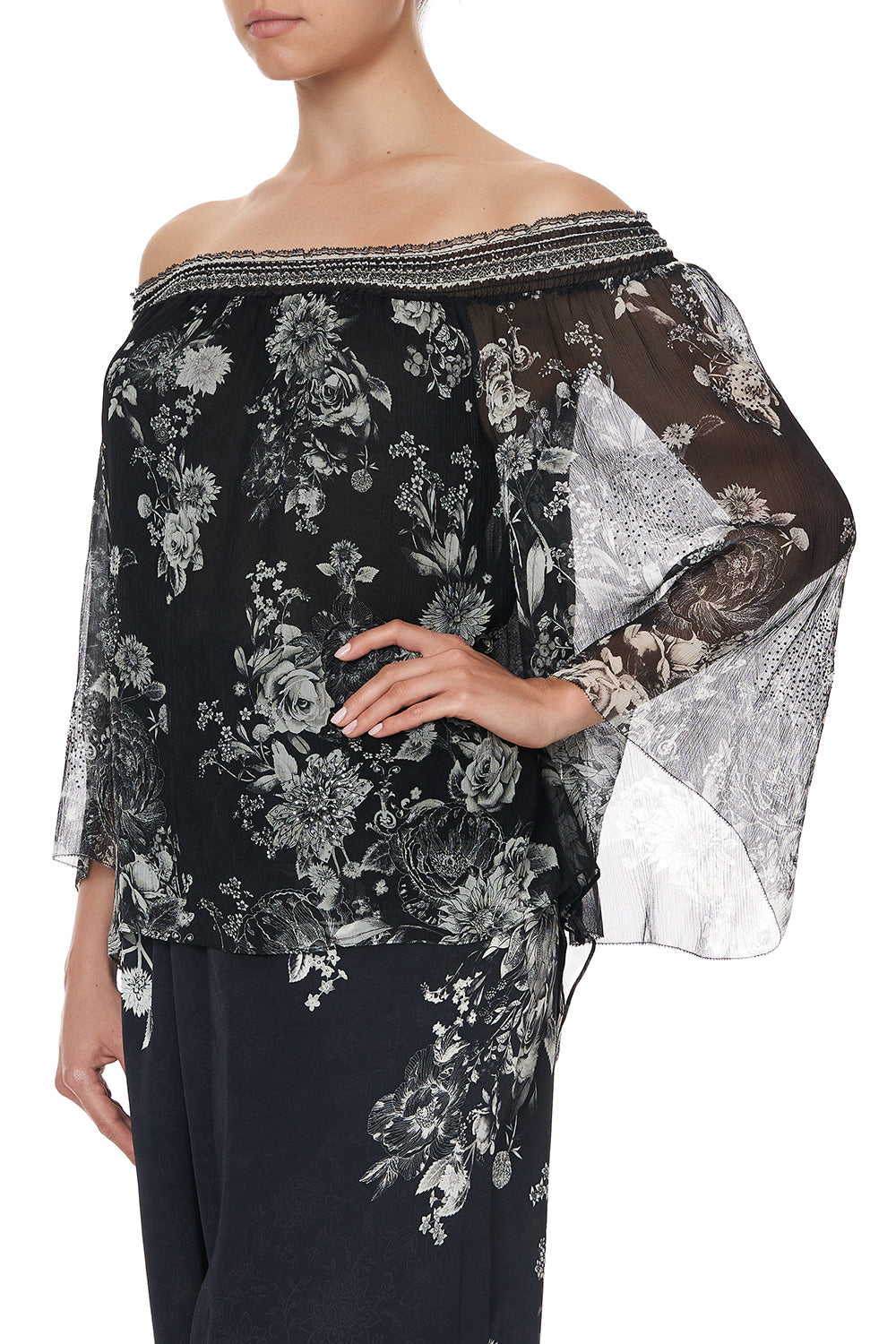 OFF SHOULDER SHIRRED BLOUSE MOONSHINE BLOOM