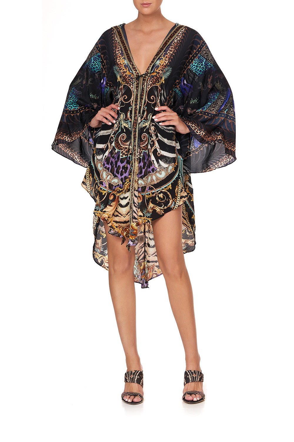 SHAPED HEM LAYER WITH HOOD SHES GOT GRACE