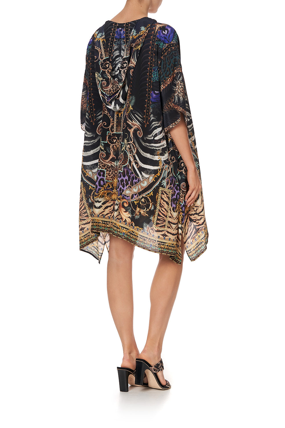 SHORT HOODED KAFTAN SHES GOT GRACE