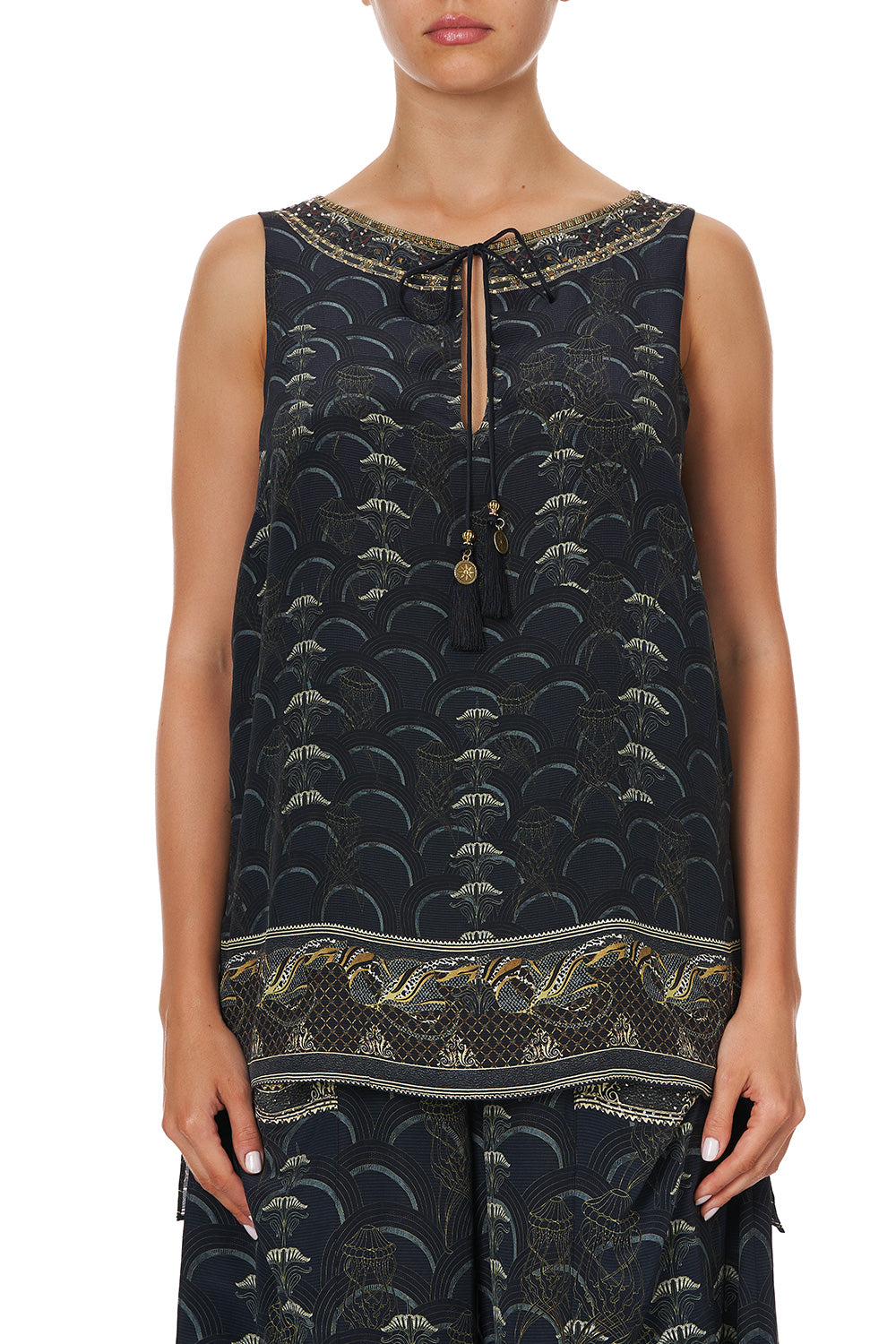 SIDE SPLIT TOP WISE WINGS