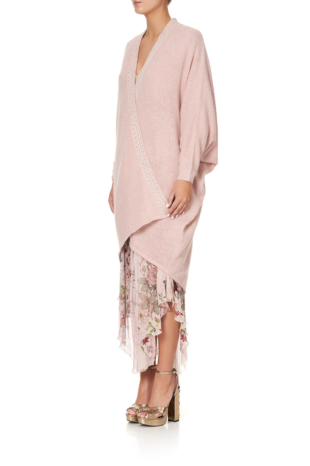 SOFT KNIT PONCHO WITH EMBROIDERY PINK ISTENANYA