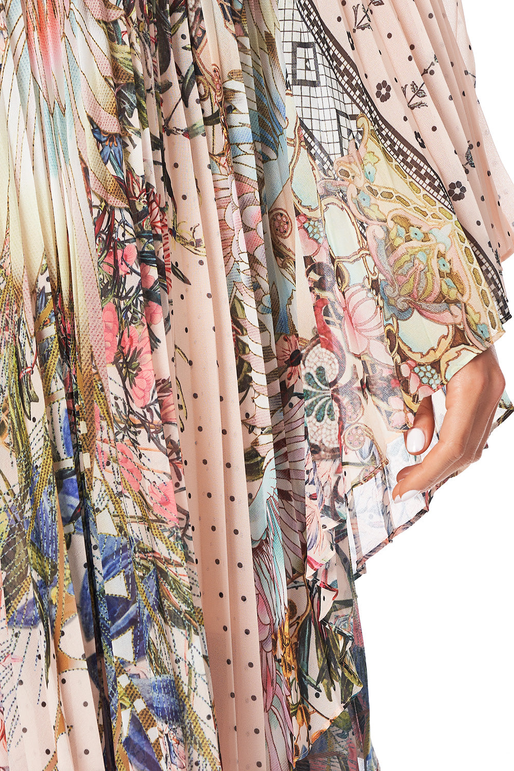 SUNRAY PLEATED KAFTAN KINDRED SKIES