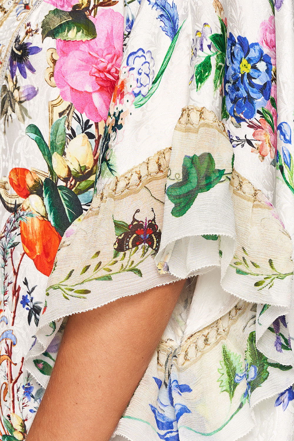 CAMILLA V-NECK KAFTAN WITH RUFFLE SLEEVE BOHEME