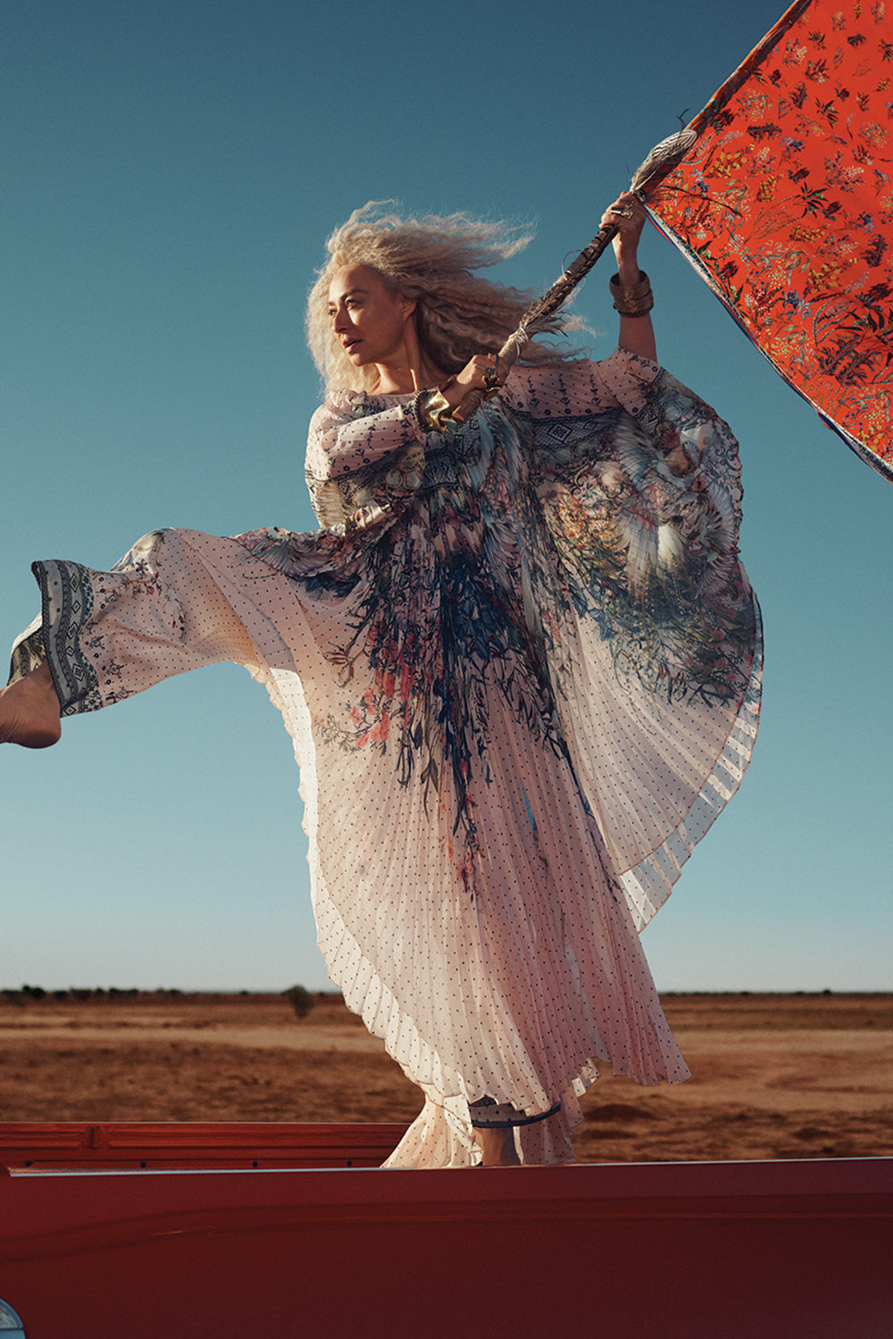 SUNRAY PLEATED KAFTAN KINDRED SKIES