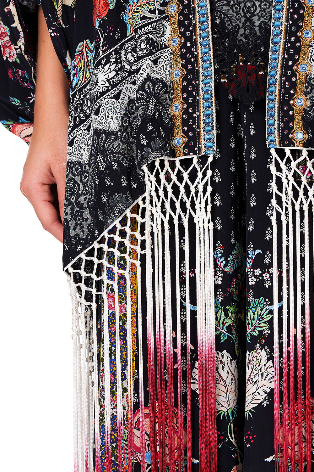 TIE FRONT CAPE HAUTE PROVINCIAL