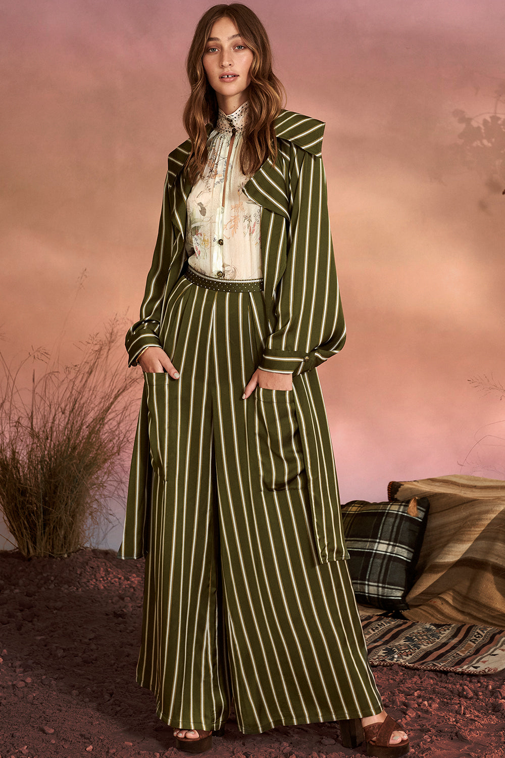 RAGLAN BUTTON UP SHIRT GUMNUT GATHERING