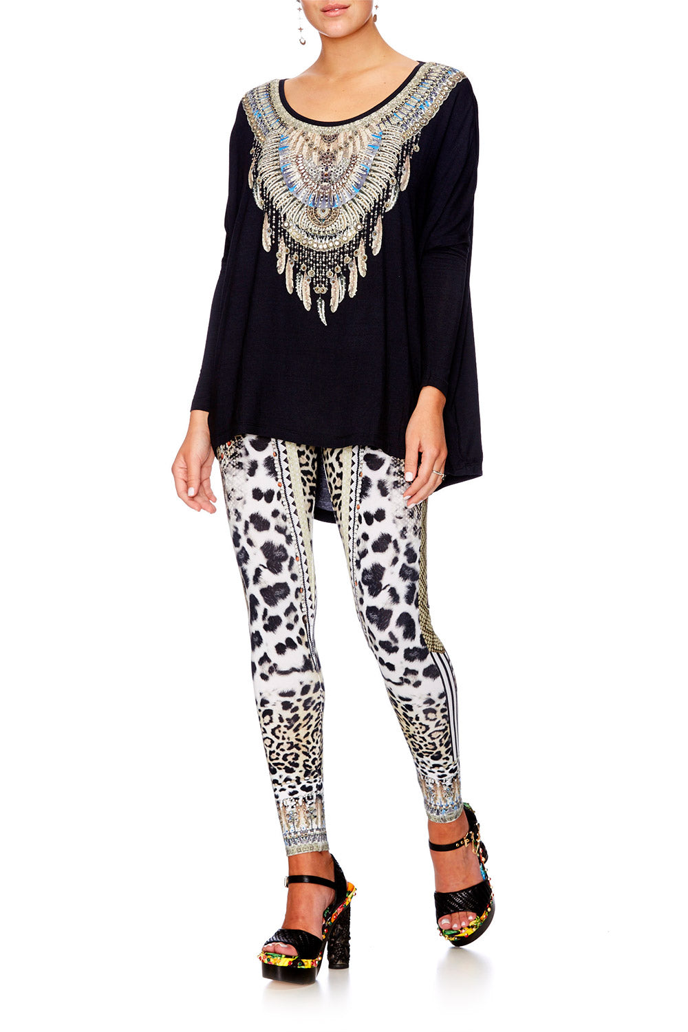 BLACK OVERSISED LONG T-SHIRT