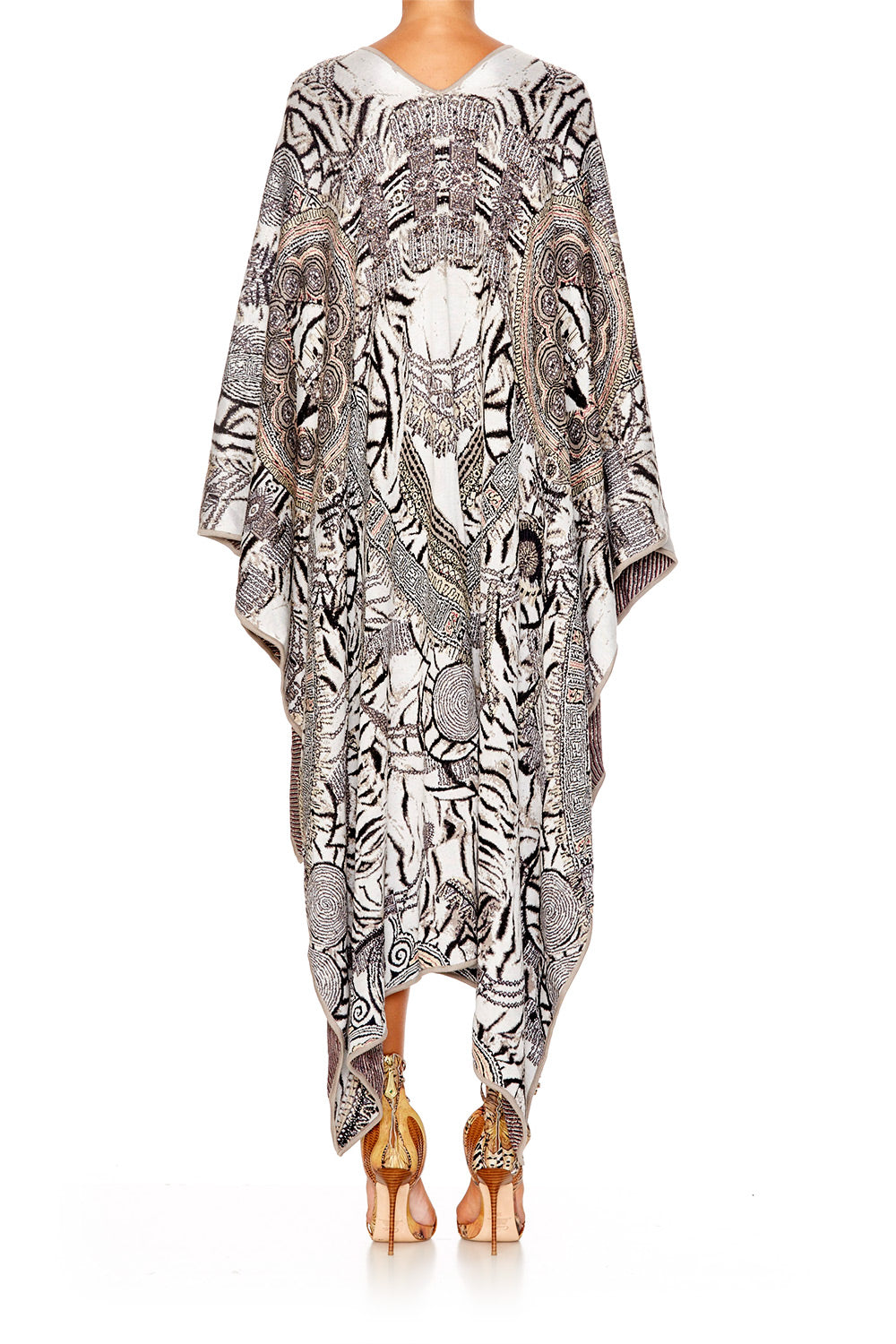 WILD BELLE OVERSIZED SHAWL