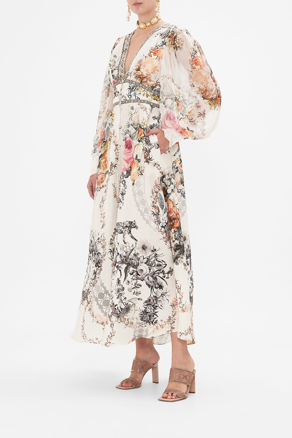 CAMILLA white silk drress in De Haar Memoirs print