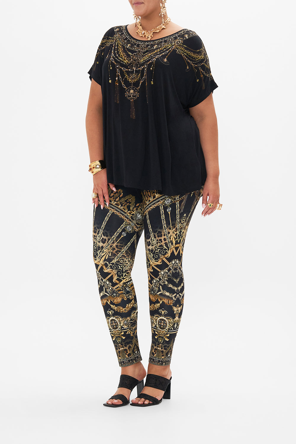 LOOSE FIT TEE MASKED AT MOONLIGHT