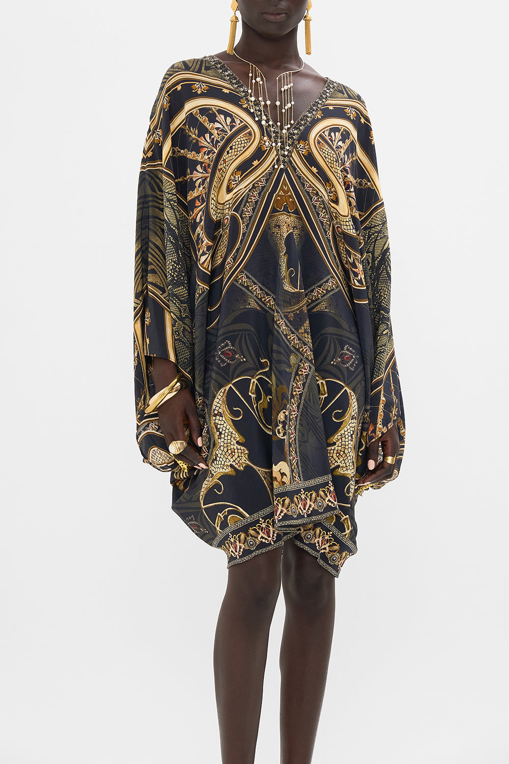 CAMILLA silk kaftan in Nouveau Noir print