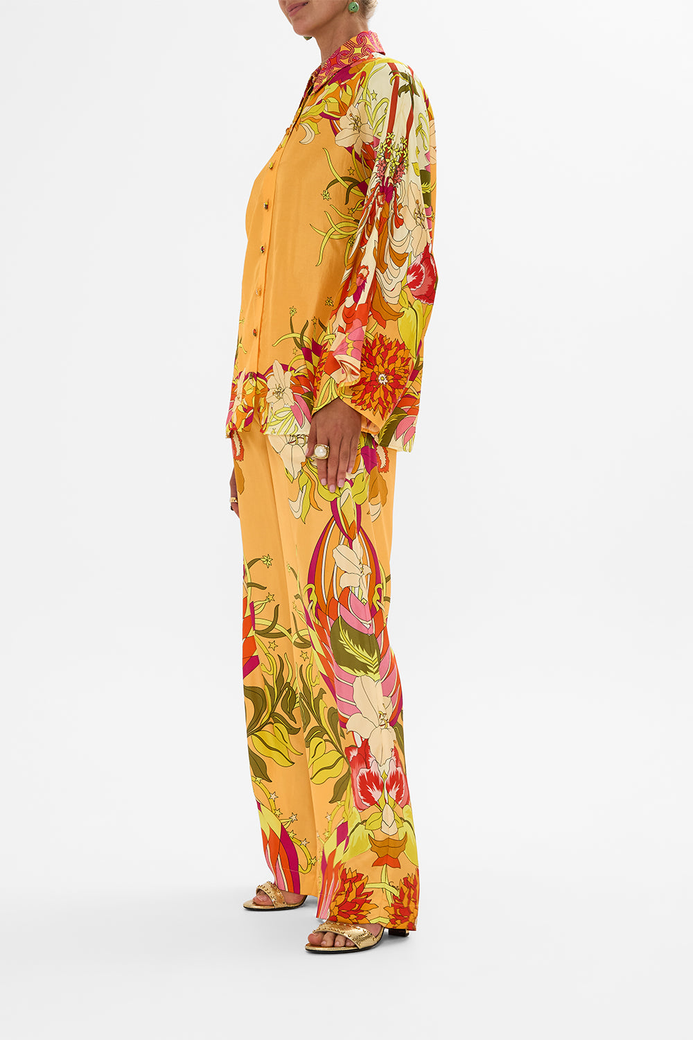 WIDE SLEEVE BLOUSE THE FLOWER CHILD SOCIETY