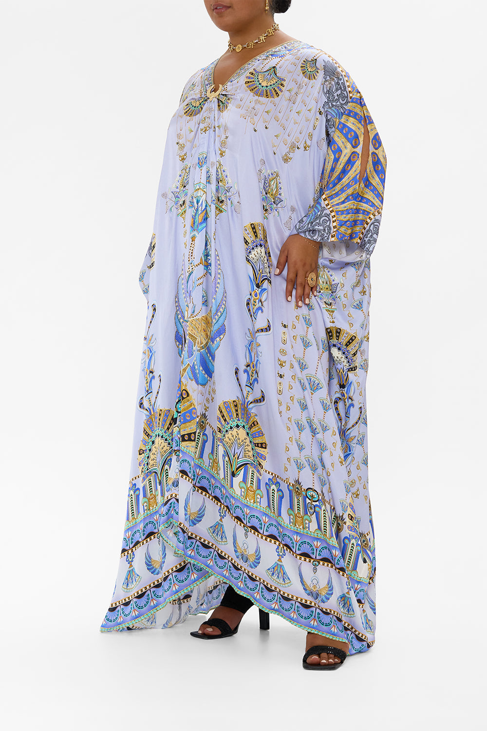 SPLIT SLEEVE KAFTAN WITH HARDWARE UNDER SCARAB SKIES