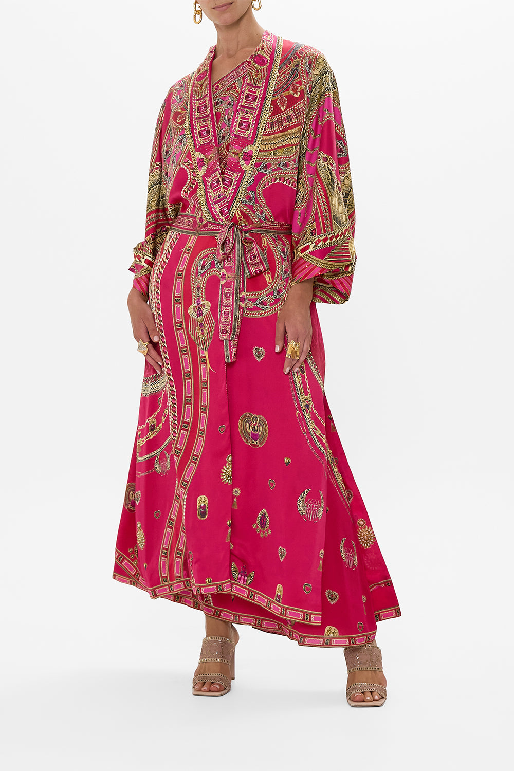 LONG ROBE WITH NARROW COLLAR KISSED BY A COBRA