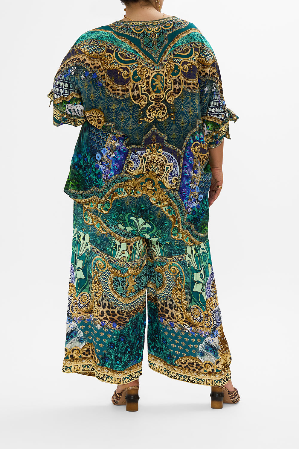 STRAIGHT LEG PANT FAN DANCE