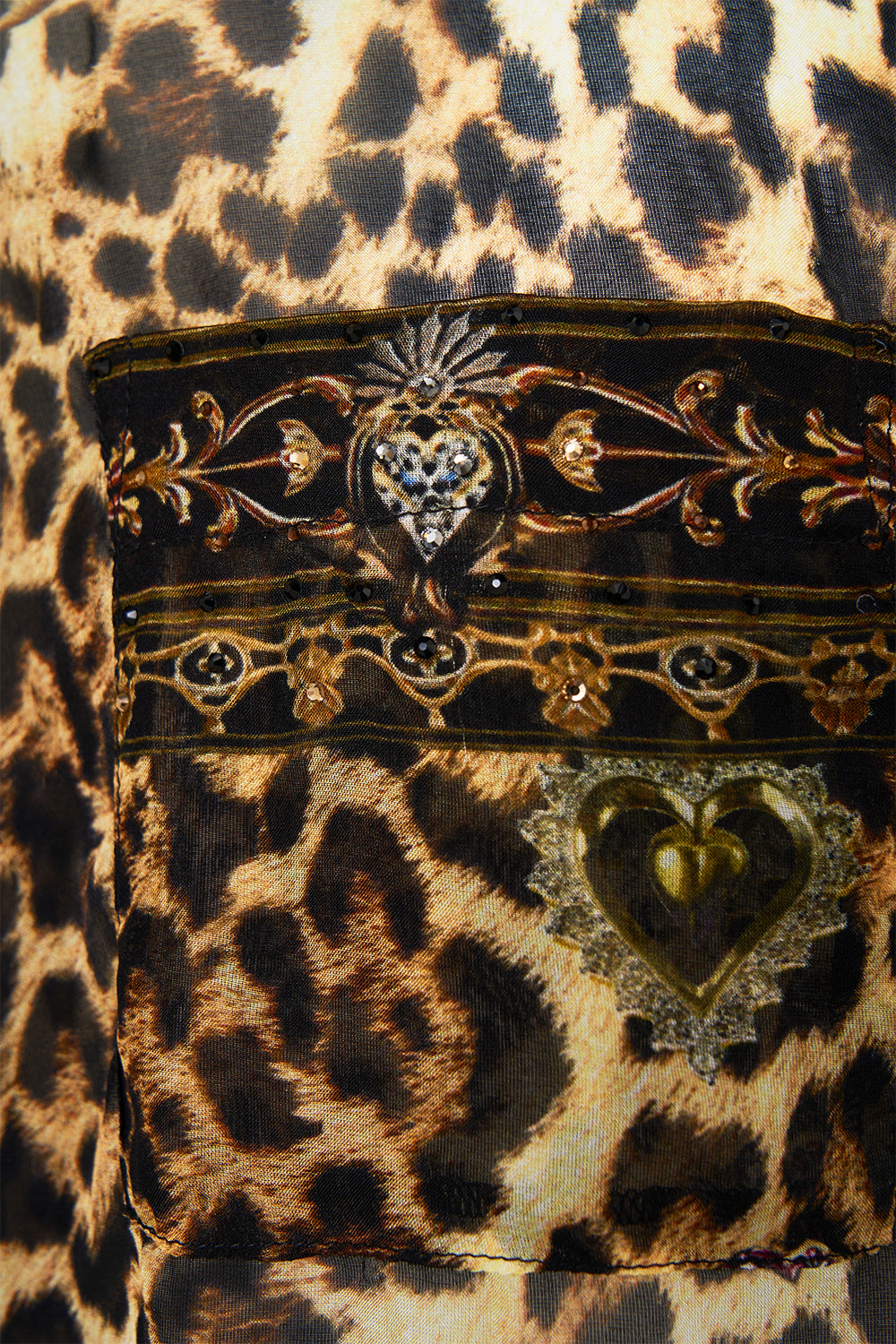 CURVED COLLAR BLOUSE WITH POCKETS SAINTS AND SISTERS