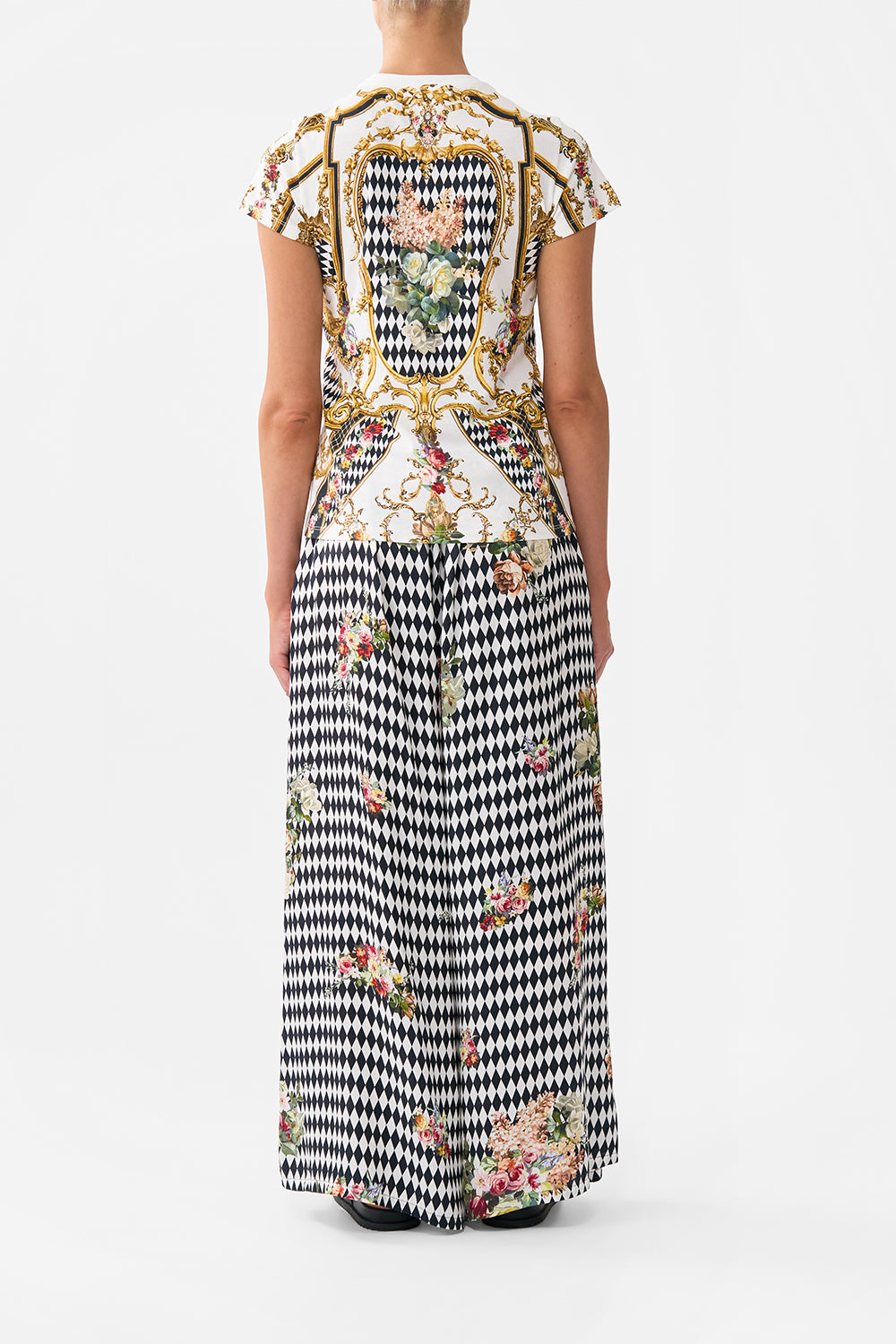 SLIM FIT ROUND NECK T-SHIRT - WHITE/GOLD ROCOCO GLOW