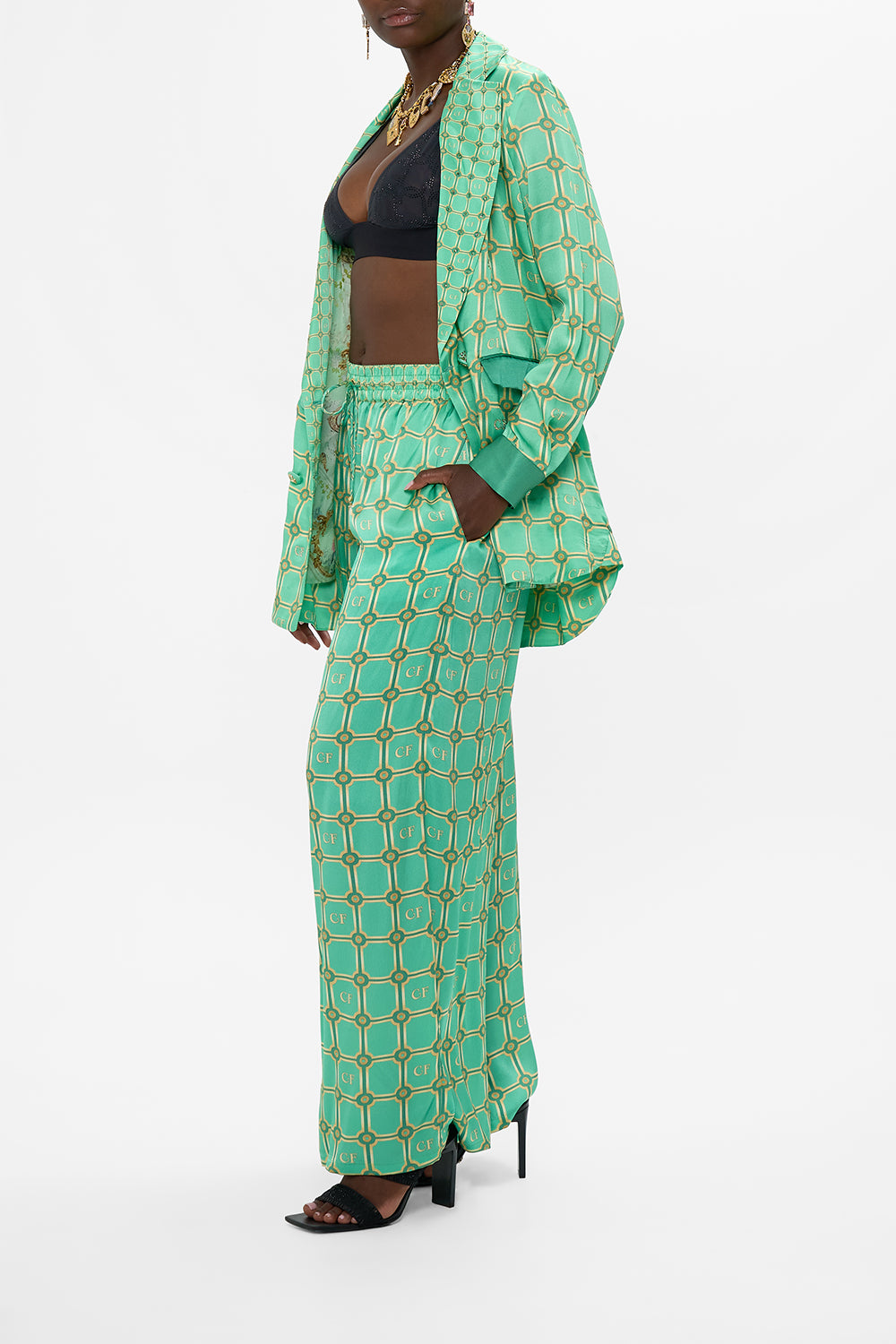 The CAMILLA STRAIGHT LEG PANT PESTANA PANORAMA