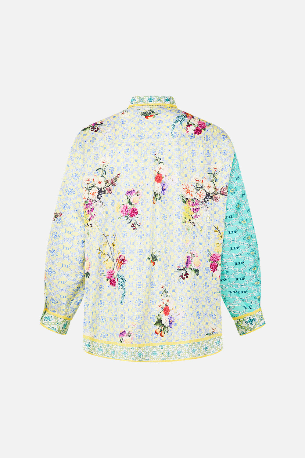 The CAMILLA OVERSIZED SHIRT GARDENS OF QUELUZ