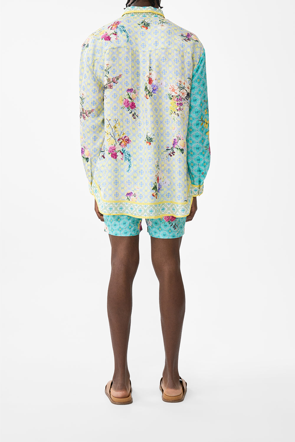 The CAMILLA OVERSIZED SHIRT GARDENS OF QUELUZ