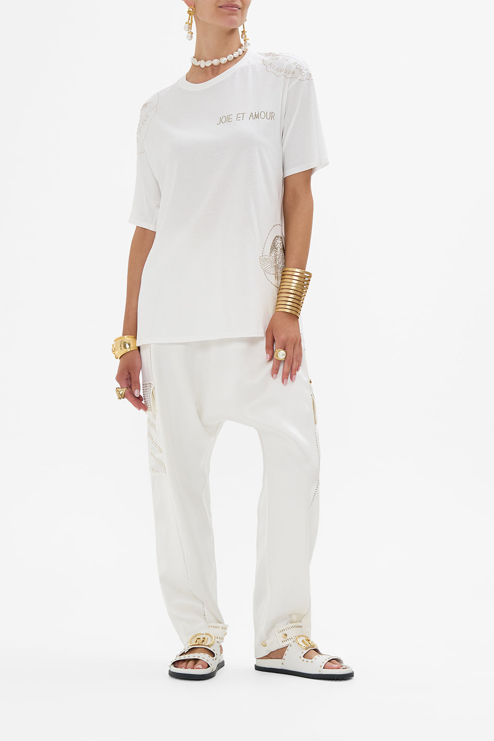 CAMILLA Oversized Band Tee in White Valley Of The Queens print