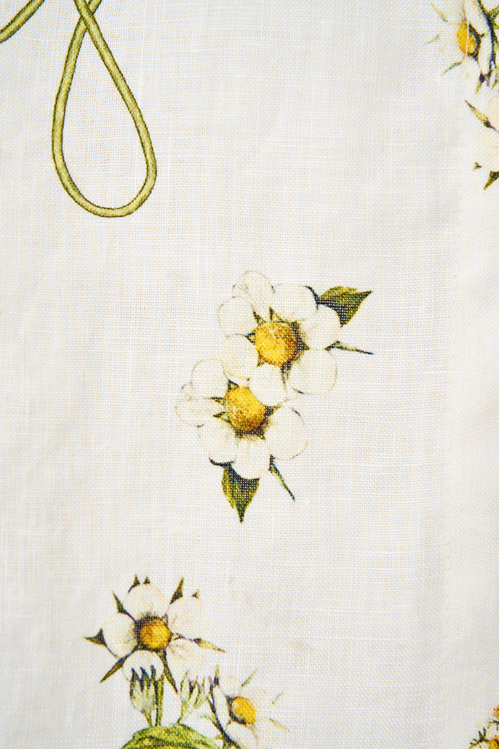 The CAMILLA Buttoned Collar Blouse With Blouson Sleeve in our Botanical Utopia print.