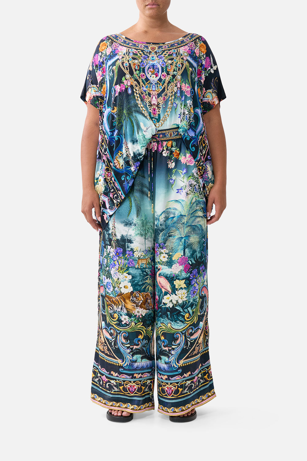 STRAIGHT LEG PANT BASKED IN BAROQUE