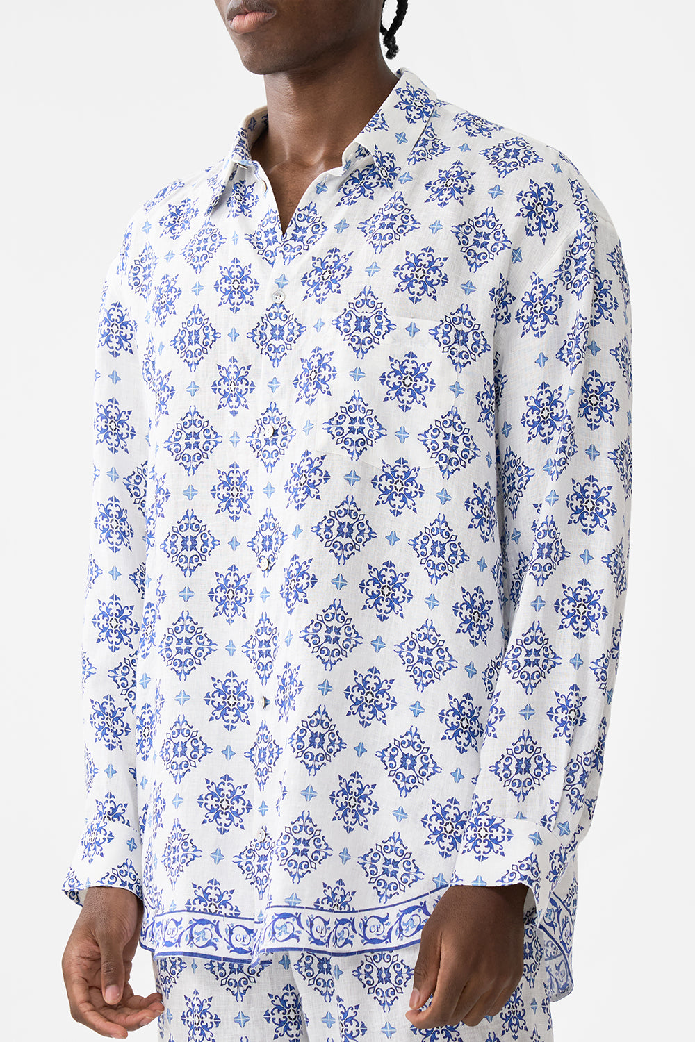 The CAMILLA OVERSIZED SHIRT AZUL ADVENTURES