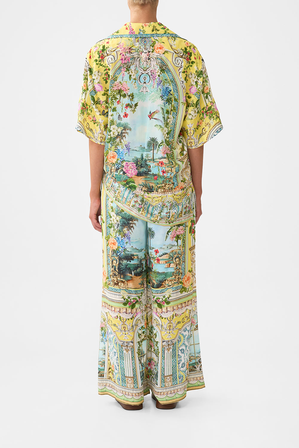 The CAMILLA OVERSIZED SHIRT WITH POCKET TALES OF TOPKAPI PALACE