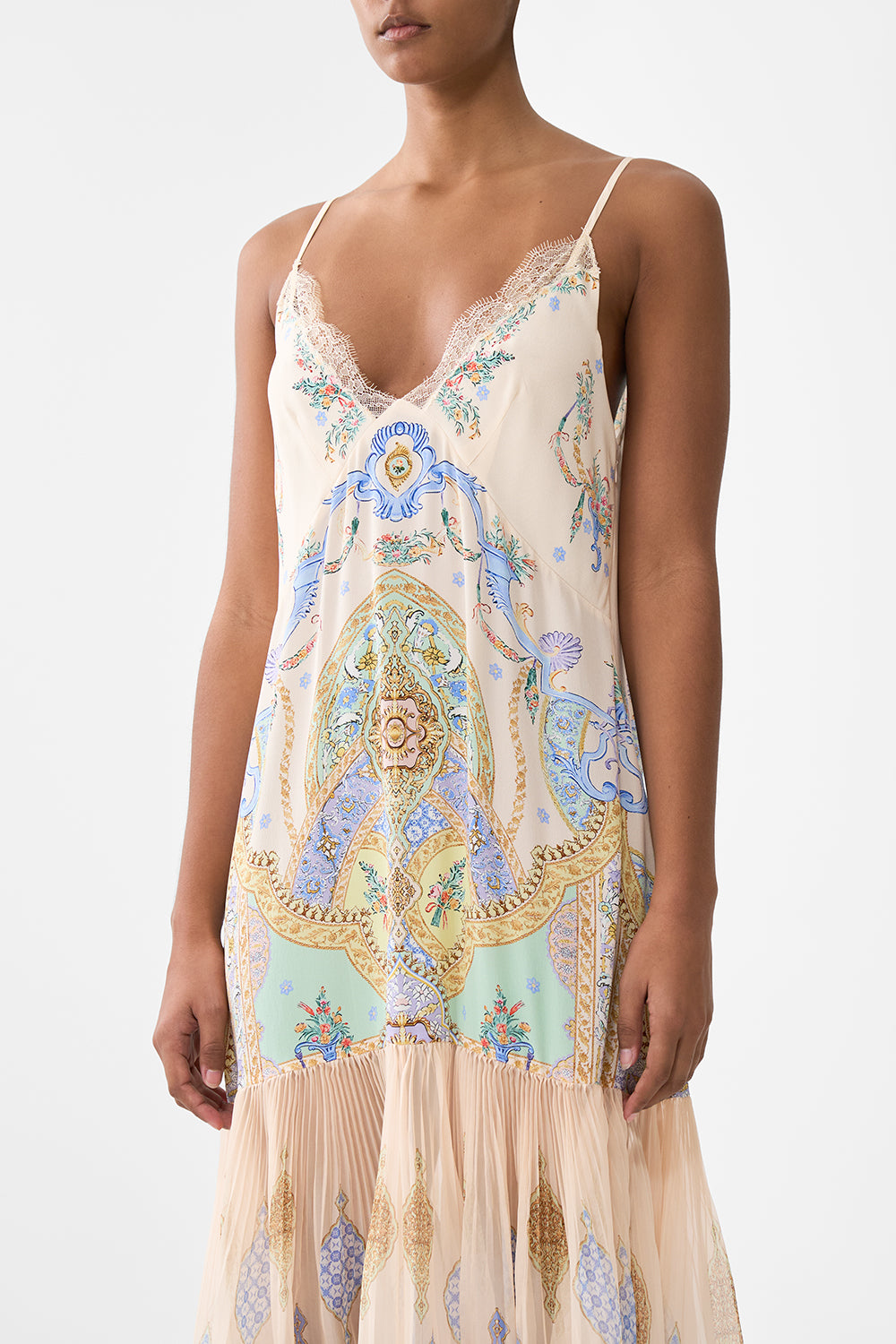 MINIMAL SLIP WITH PLEATED CHIFFON SKIRT EAST OF ISTANBUL