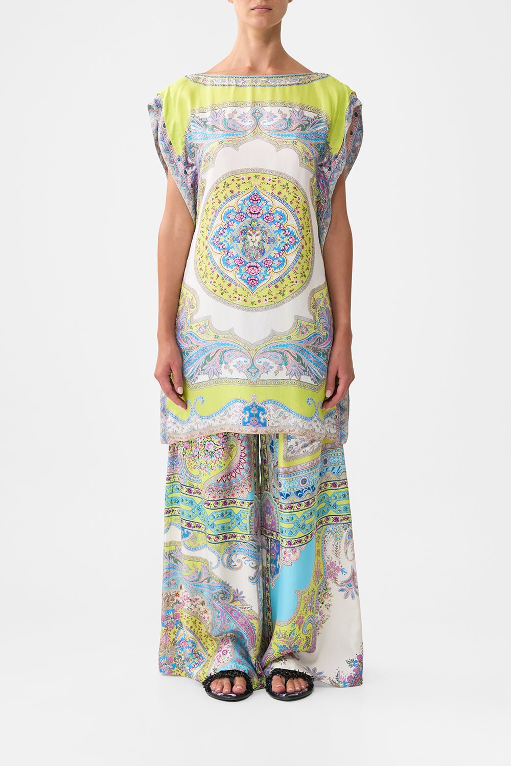 The CAMILLA GUSSET TUNIC SHORT KAFTAN MAGIC CARPET RIDEMAGIC CARPET RIDE
