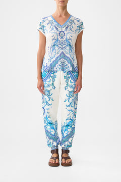 V NECK FITTED TEE ISNIK LULLABY