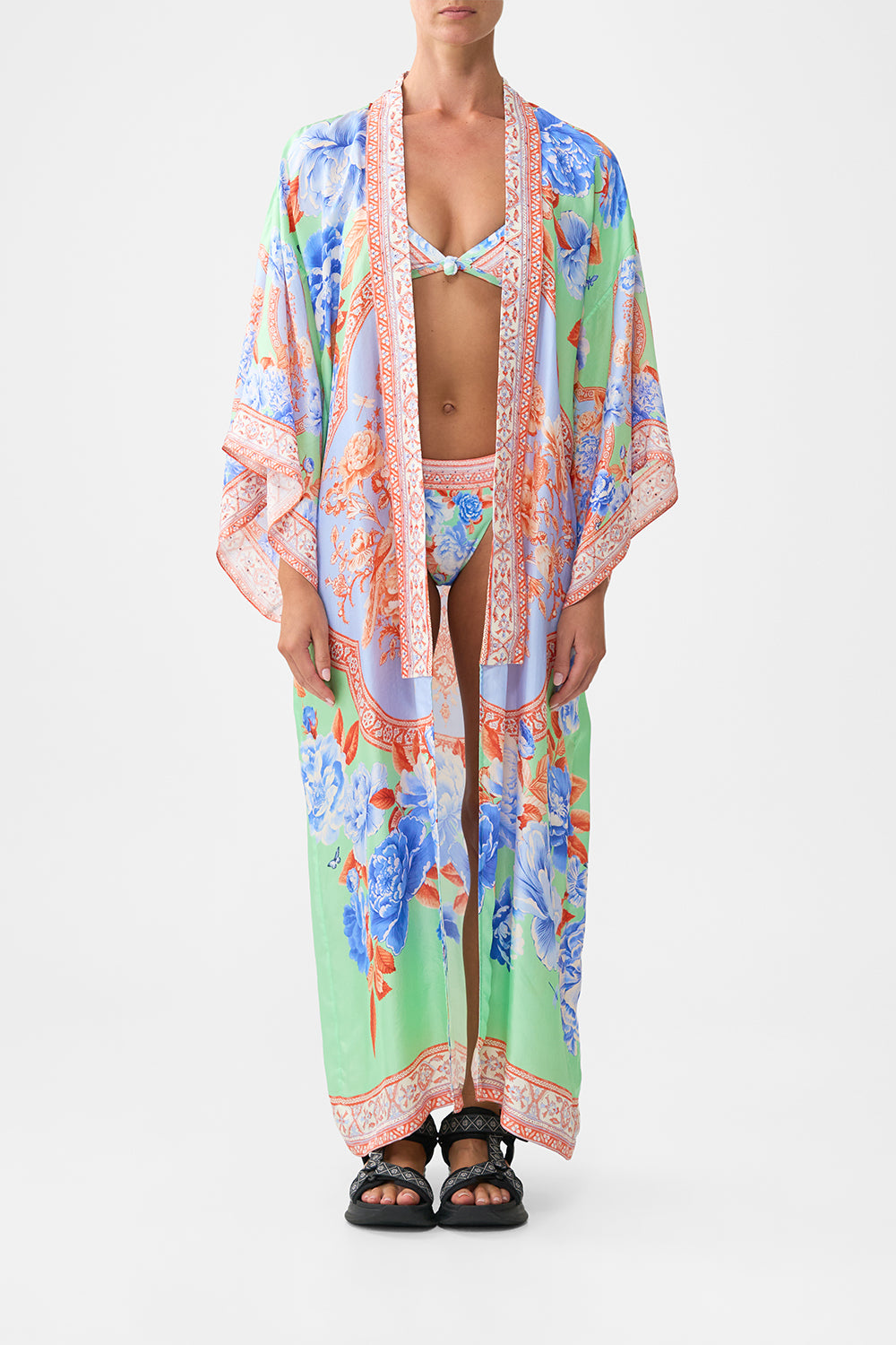 The CAMILLA TRI BIKINI TOP WITH KNOT FRONT TOPKAPI POP