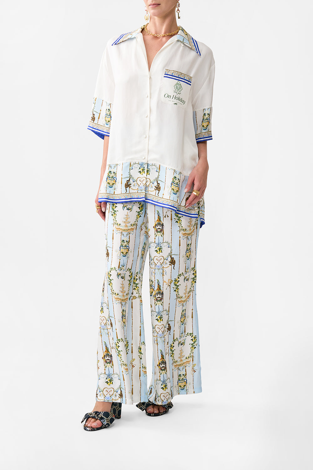 The CAMILLA OVERSIZED SHIRT WITH POCKET VENUS ON A VESPA