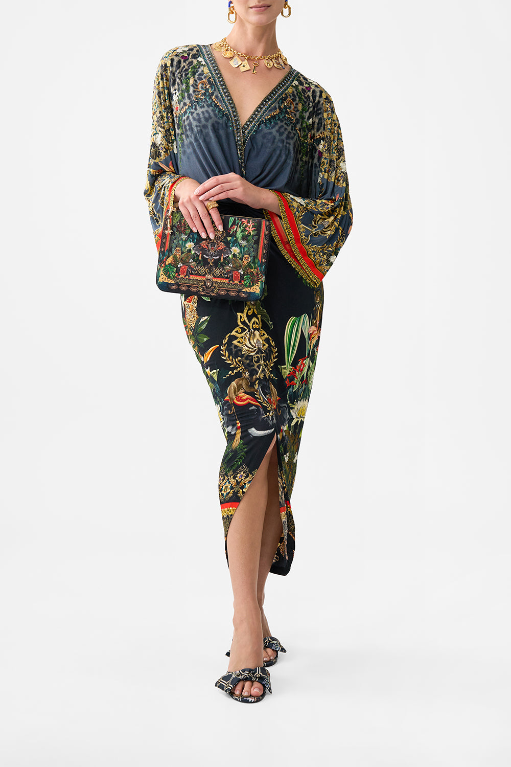 SMALL CANVAS CLUTCH READY FOR MY WELCOME DRINK