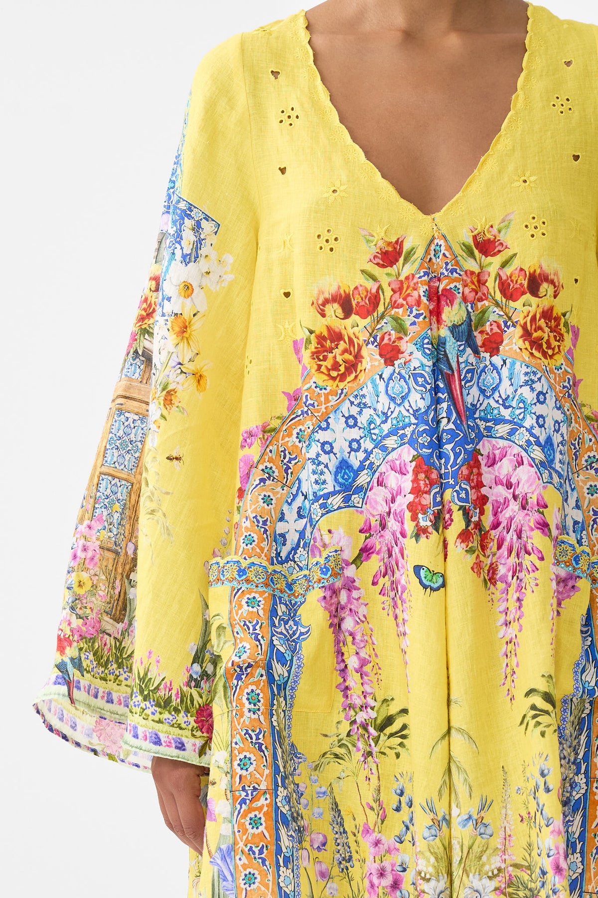 The CAMILLA POCKET DRESS WITH LOW BACK & WIDE SLEEVES SULTANAHMET SUMMER
