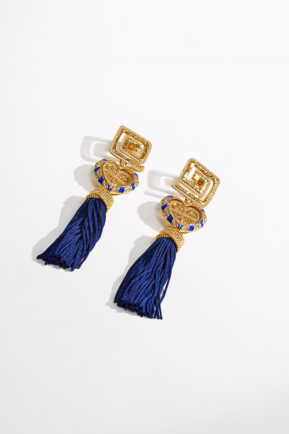 ARTISAN ARTILLERY TASSEL EARRINGS GOLD