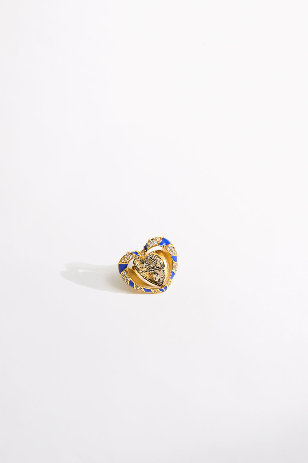 CAMILLA Artisan Artillery Heart Ring in Gold print