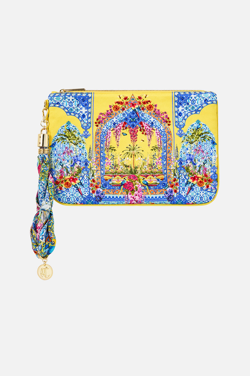 The CAMILLA SCARF CLUTCH SULTANAHMET SUMMERSULTANAHMET SUMMER