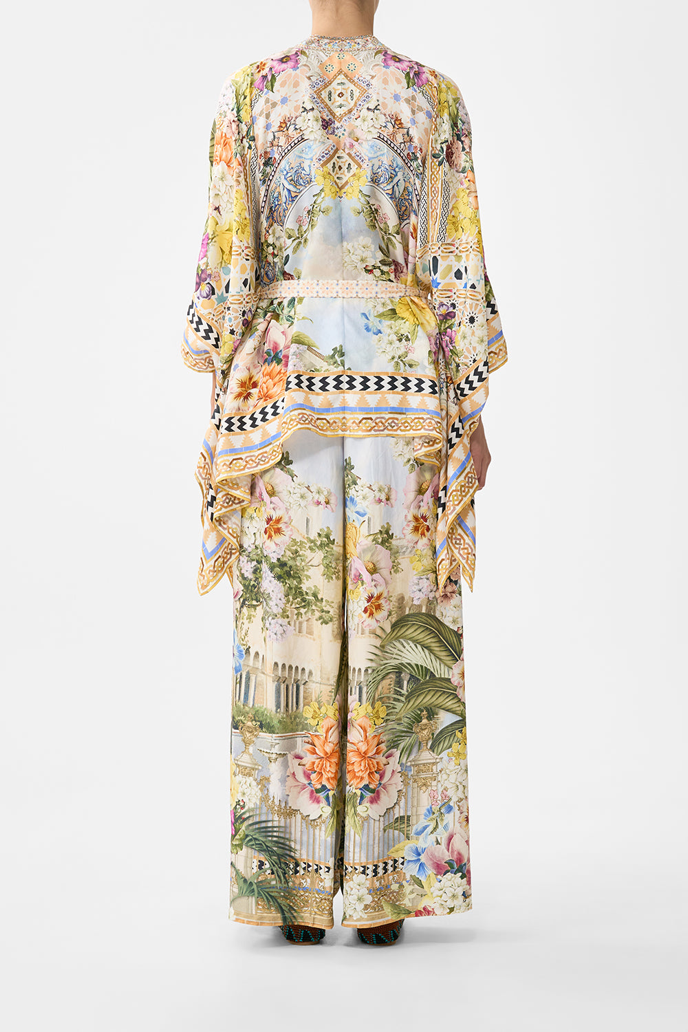 BUTTON THROUGH SCARF BLOUSE THE ARCHITECTS OF ALCÁZAR