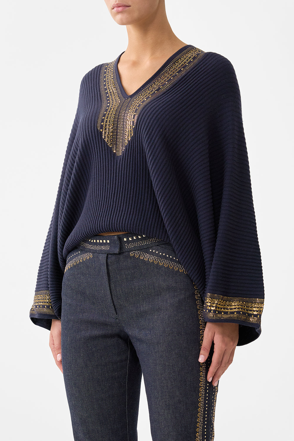 RELAXED V NECK KNIT TOP NOTES FROM THE BLUE ROOM