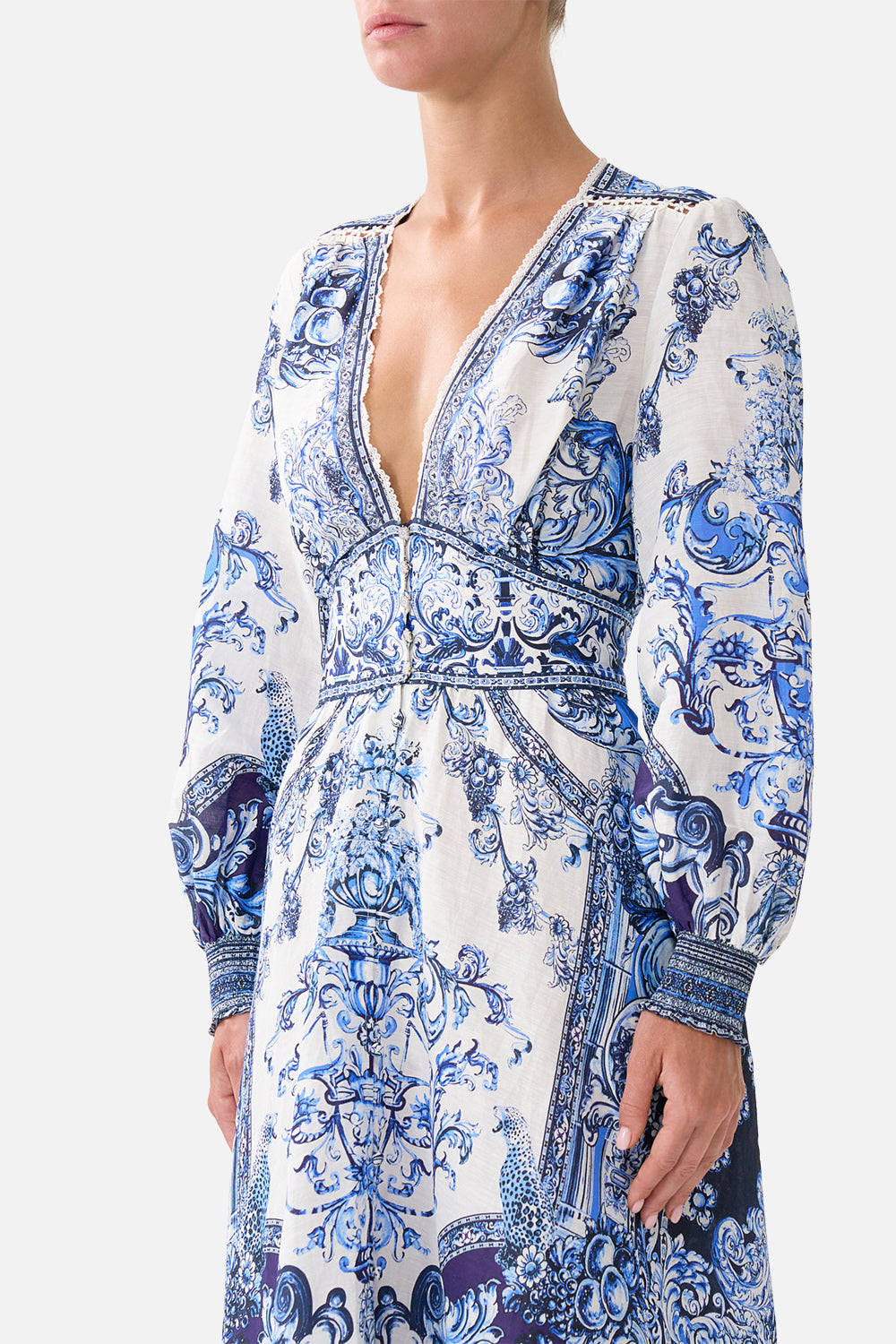 BUTTON DRESS WITH SHAPED WAISTBAND A TILED WONDERLAND