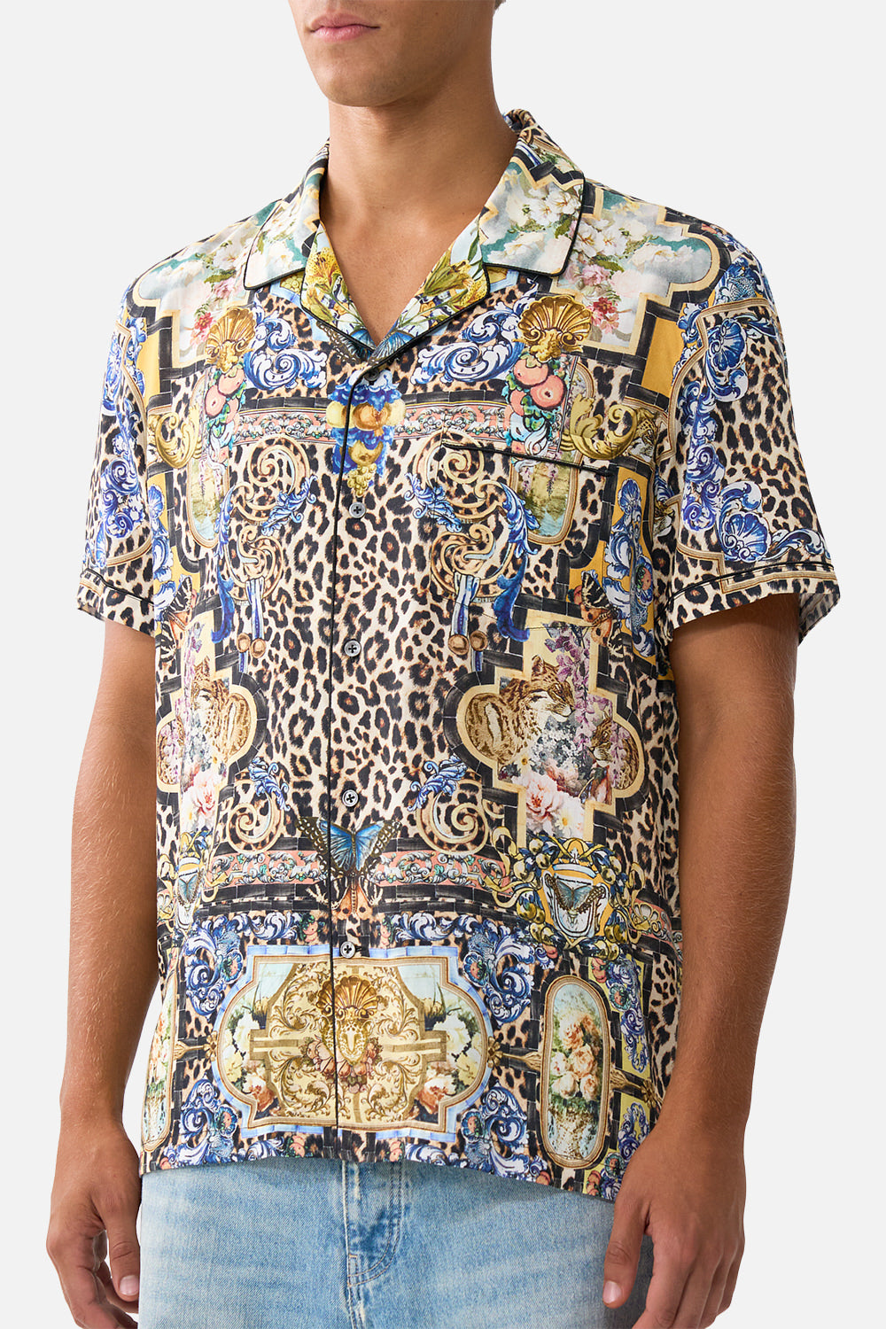 SHORT SLEEVE CAMP COLLARED SHIRT SEVILLIAN STYLE