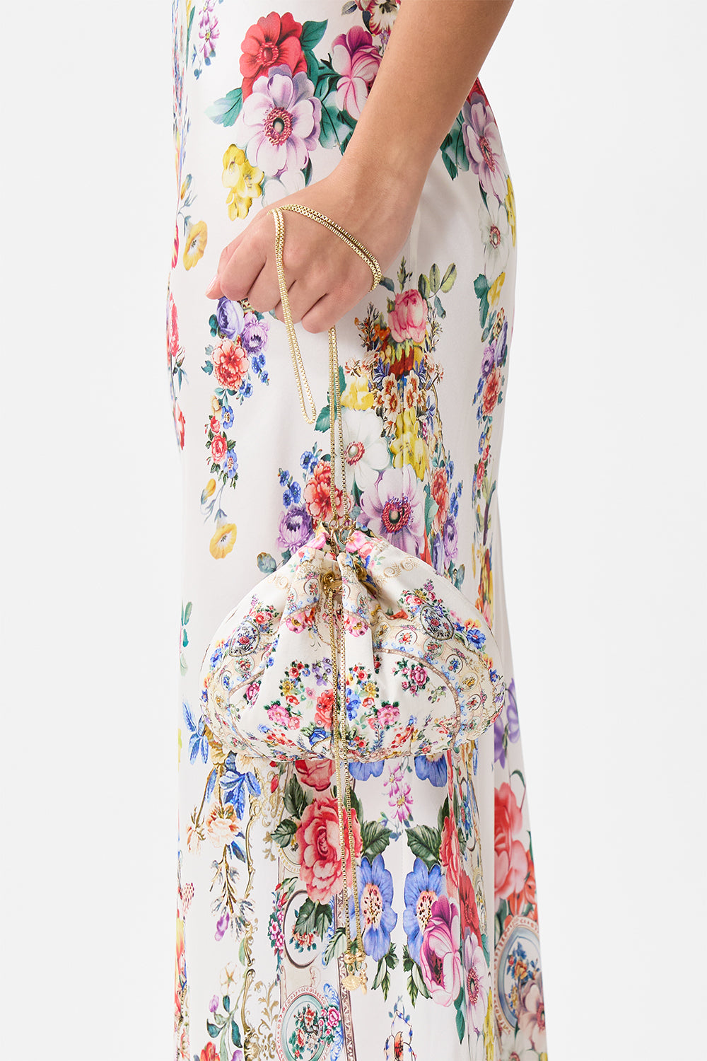 The CAMILLA DRAWSTRING POUCH BAG I LEFT MY HEART IN GRANADA
