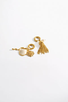 ENCHANTED OCEANIA ASYMMETRICAL DROP EARRINGS GOLD